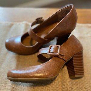 Euro soft heels, only worn once